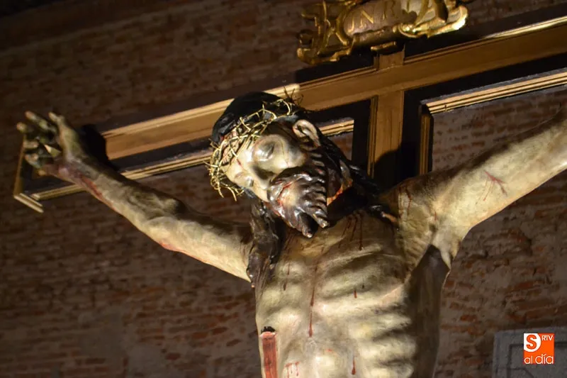 Foto 8 - El sufrimiento del Humilladero y el clamor de Nuestra Se&ntilde;ora de las L&aacute;grimas sobrecogen en la...