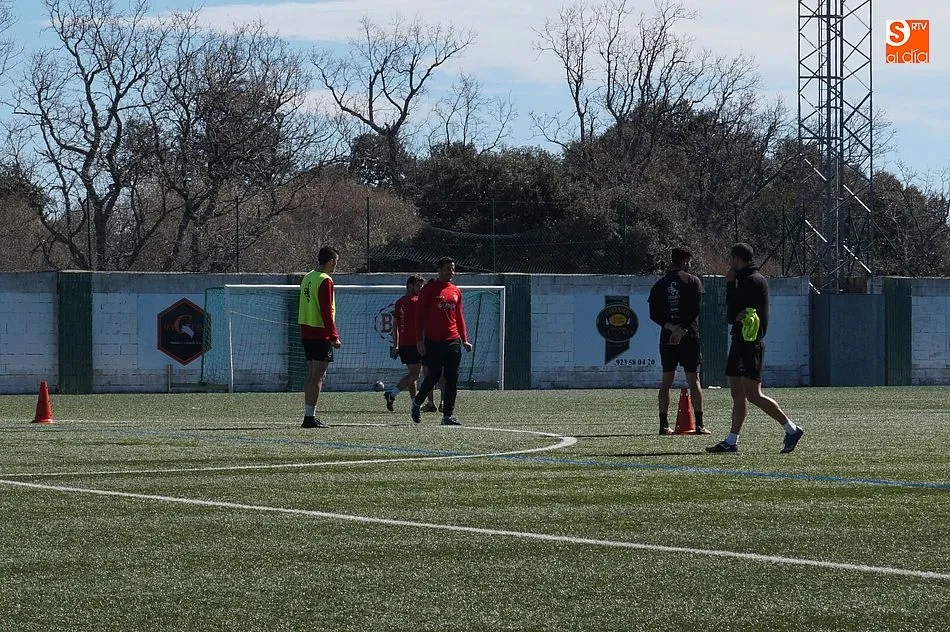 El CD Guijuelo recibe al Navalcarnero pensando de nuevo en la permanencia