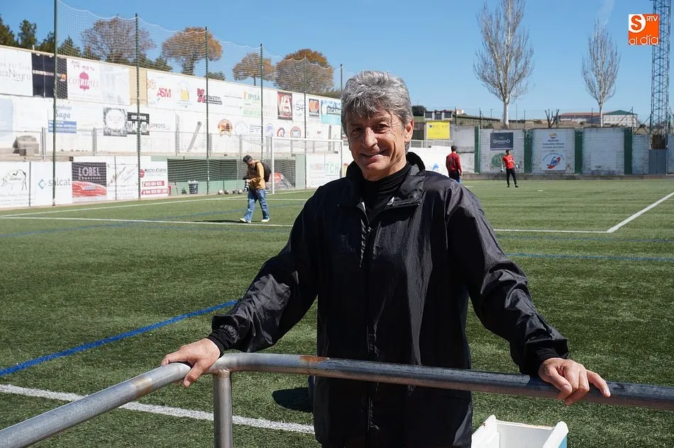 Foto 4 - El CD Guijuelo recibe al Navalcarnero pensando de nuevo en la permanencia