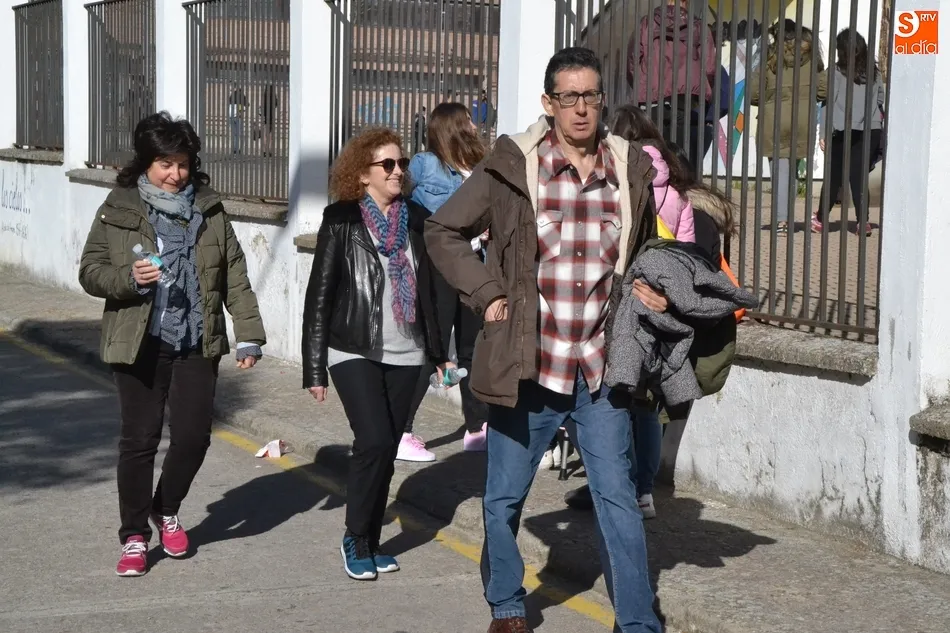 Foto 11 - El IES Tierra despide el trimestre corriendo a favor de Save the Children  