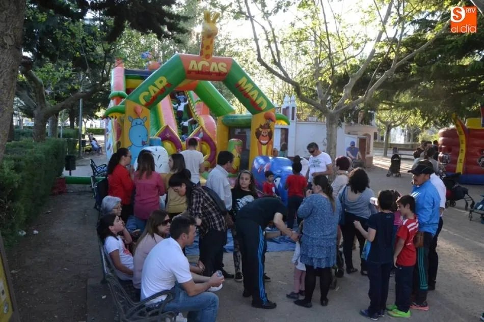 Foto 4 - La Glorieta volver&aacute; albergar un parque de castillos hinchables en Semana Santa  