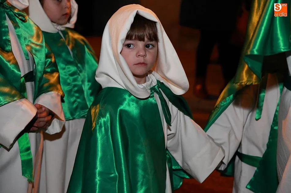 Foto 4 - La cofrad&iacute;a de la Cruz y del Amor cumple 30 a&ntilde;os de existencia y apoyo a la Semana Santa albense
