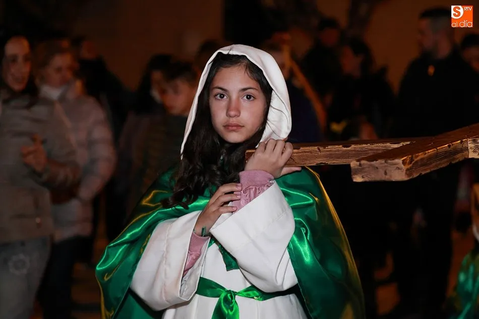 Foto 3 - La cofrad&iacute;a de la Cruz y del Amor cumple 30 a&ntilde;os de existencia y apoyo a la Semana Santa albense