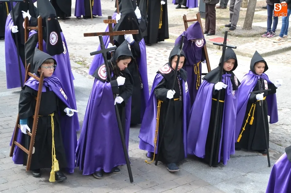 Ángel Cañuelo le da un toque especial a la procesión del Paso a la Agonía  