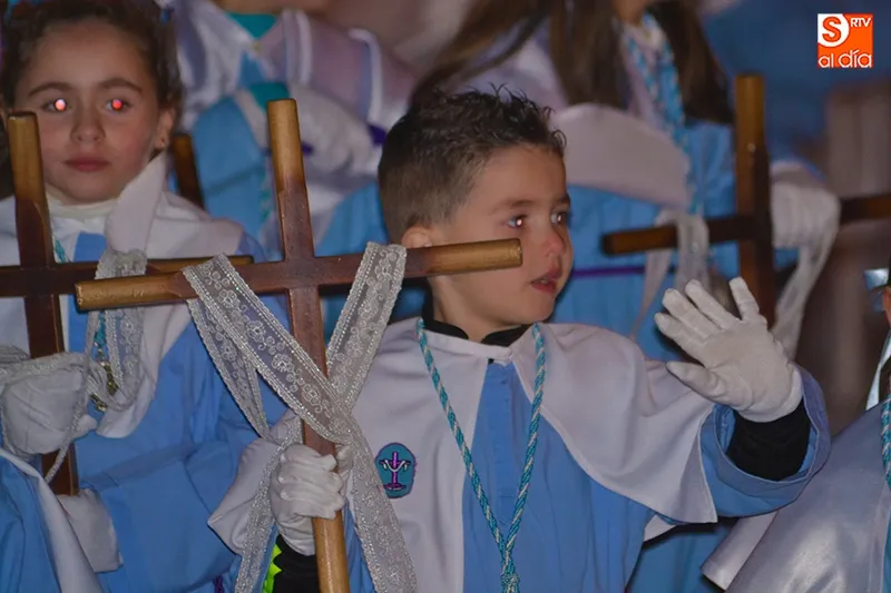 Foto 5 - Incienso, noche y silencio para una solemne procesi&oacute;n del Encuentro