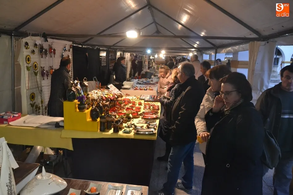 Foto 4 - Buen ambiente en las calles mirobrigenses pese a tener una temperatura 10 grados inferior  
