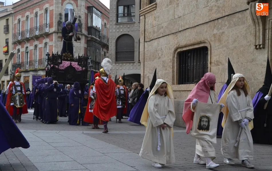 El Nazareno desarrolla sin incidencias un Encuentro ligeramente recortado por el temor a la lluvia  