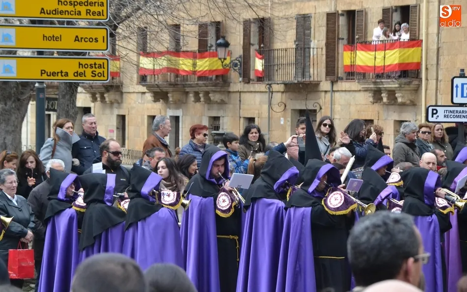 Foto 2 - El Nazareno desarrolla sin incidencias un Encuentro ligeramente recortado por el temor a la lluvia  