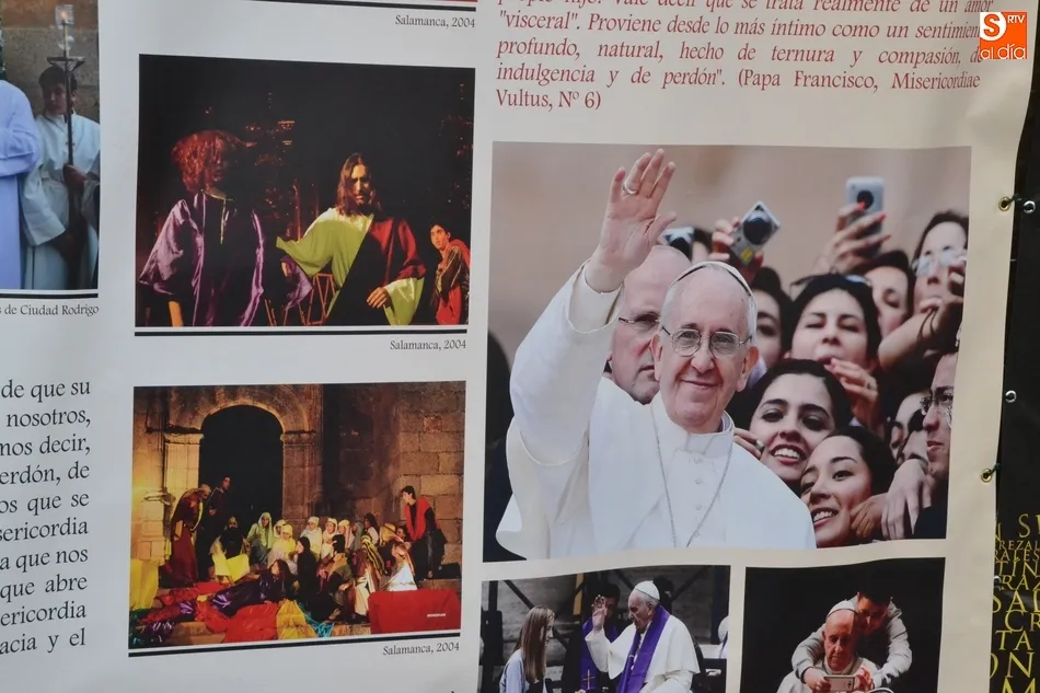 Foto 11 - La &lsquo;Pasi&oacute;n por una Tierra&rsquo;, reflejada en 18 lonas conmemorativas de los 25 a&ntilde;os de La Pasi&oacute;n ...