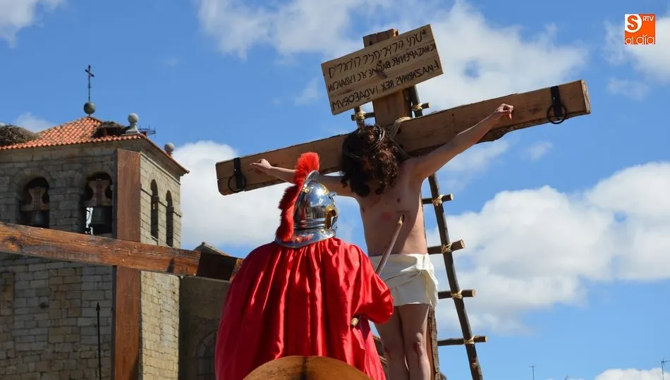 La Sentencia tiñe de Pasión la mañana de Viernes Santo  