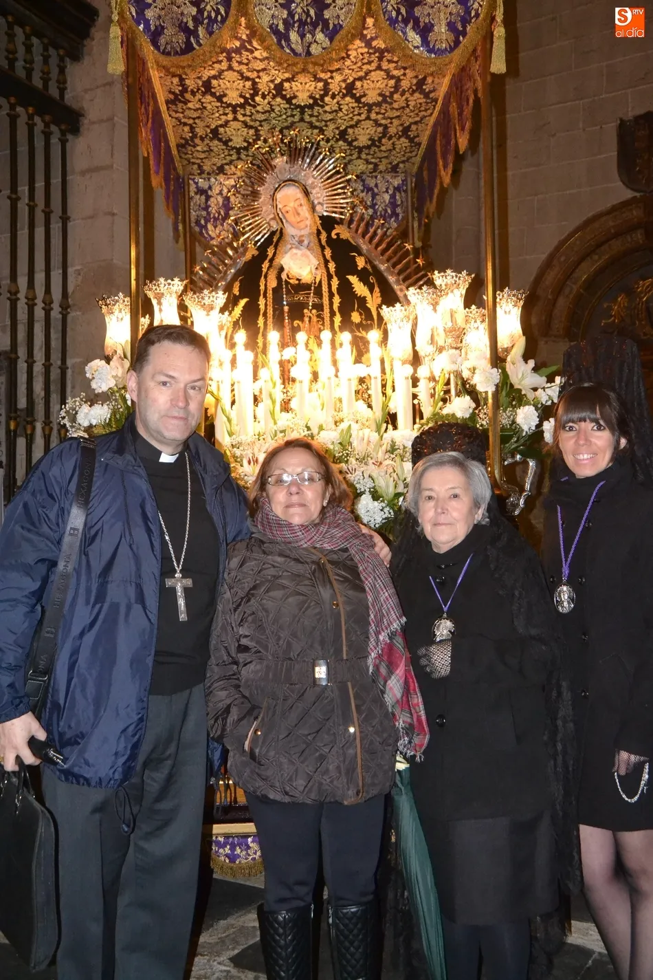 Foto 6 - El cielo se despeja para que La Soledad reine en la noche del Viernes Santo  