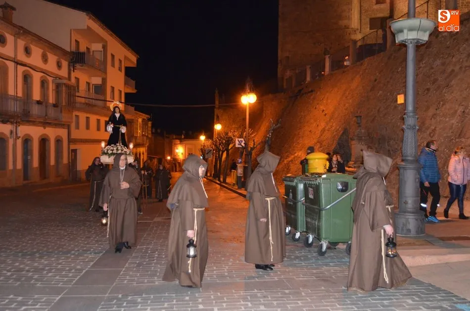 Foto 9 - La procesi&oacute;n de Mar&iacute;a Magdalena anuncia la buena nueva  