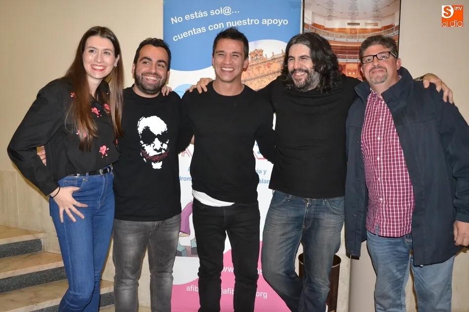 Foto 7 - Lleno un a&ntilde;o m&aacute;s en el Teatro para dos horas de carcajadas non-stop en pleno S&aacute;bado Santo  