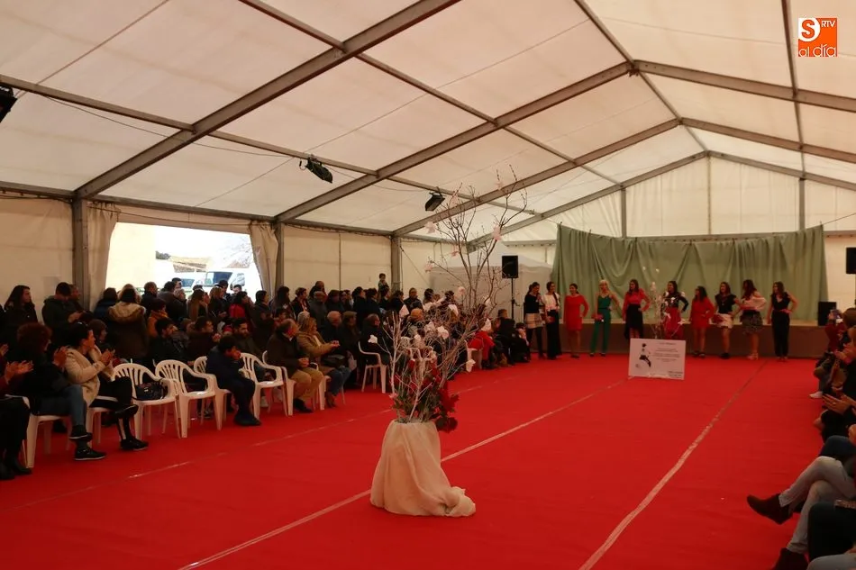 Foto 7 - Desfile de moda &lsquo;a lo Campero&rsquo; en la Feria Agroalimentaria de Vitigudino&nbsp;