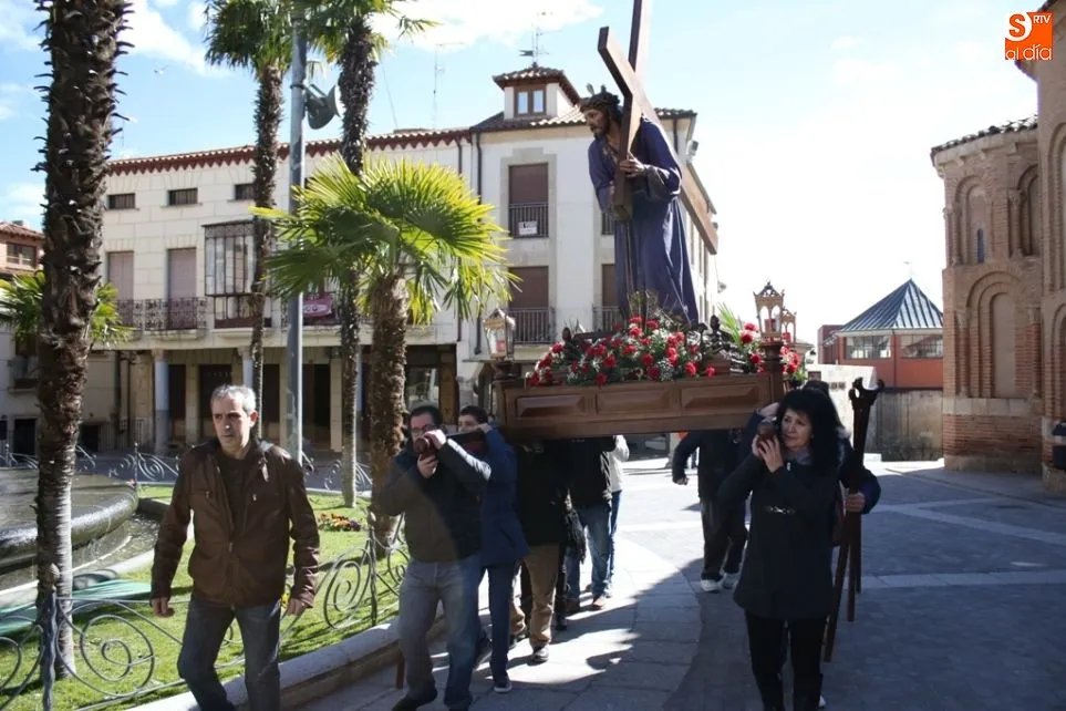 Foto 2 - La nueva cofrad&iacute;a del Jes&uacute;s Nazareno del convento de Santa Isabel pide su sitio en la Semana...