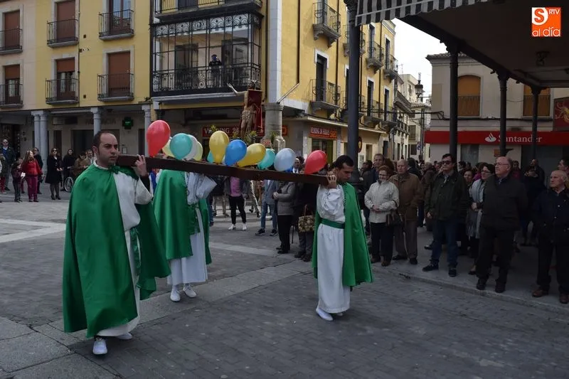 Foto 7 - El encuentro del Resucitado con Mar&iacute;a cierra la Semana Santa albense
