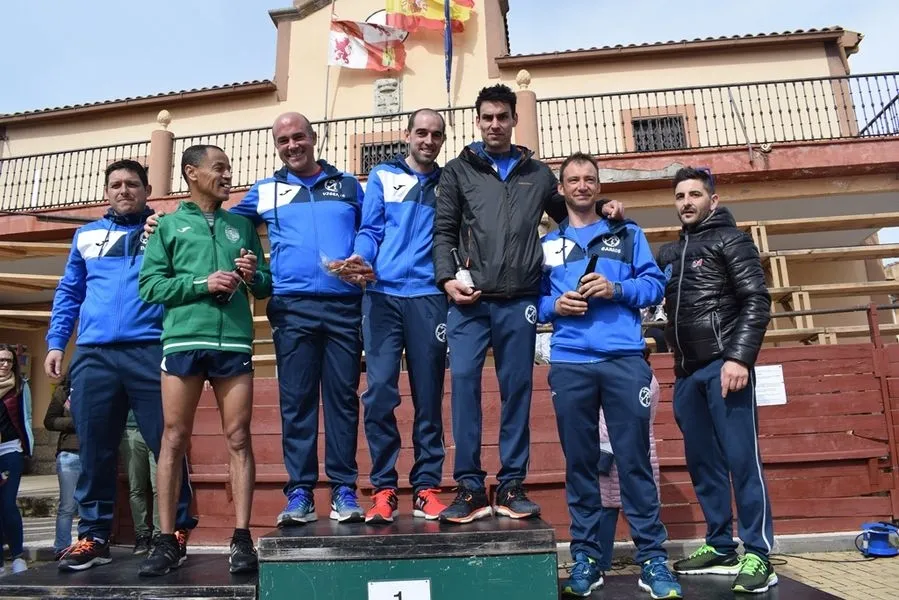 Foto 3 - Diego Pascual y Teresa Bernardo ganan la Carrera&nbsp;del Campo de Arga&ntilde;&aacute;n  