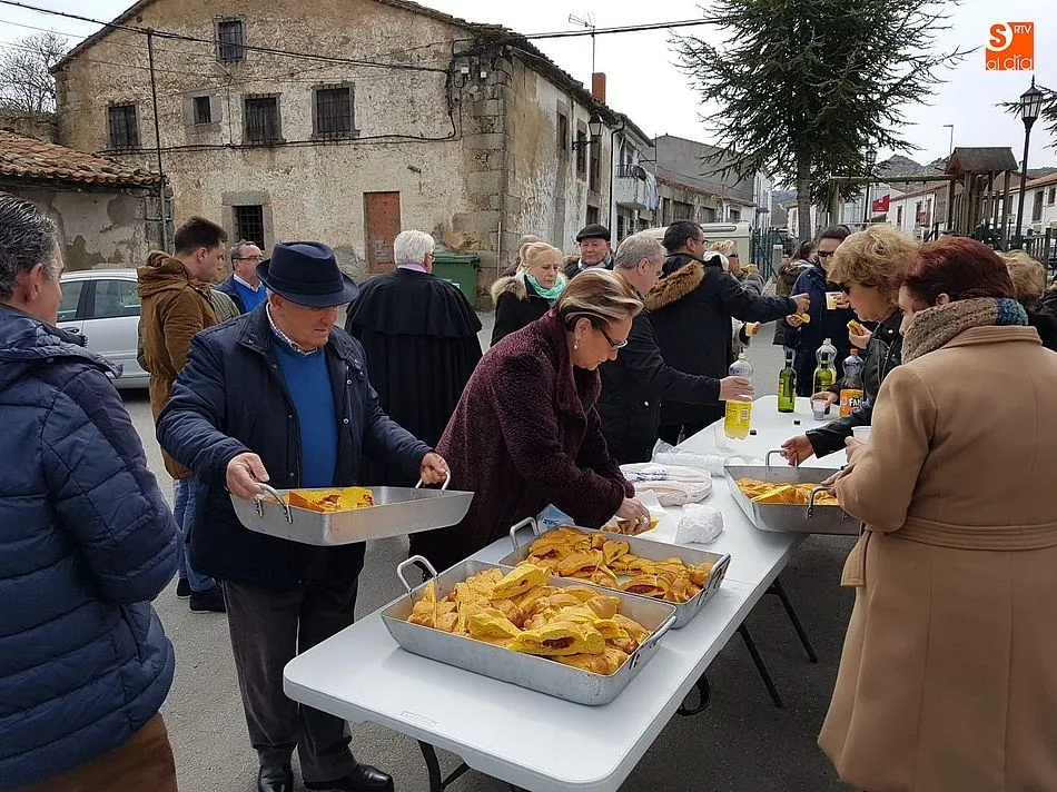 Foto 3 - Nava de B&eacute;jar celebra la Pascua con sabor a hornazo