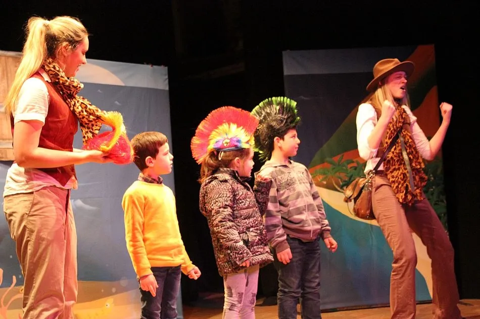 Foto 7 - El Teatro Le&oacute;n Felipe, de lleno en lleno a trav&eacute;s de Tiriquiteros