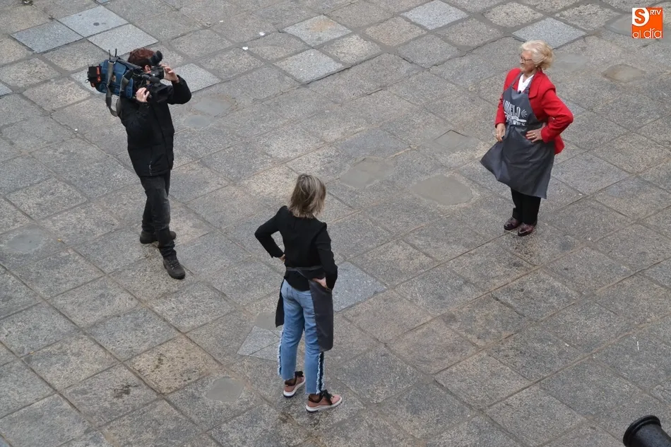 Rosario Pérez y su hija Mª Carmen graban una emisión de ‘Duelo de Fogones’  