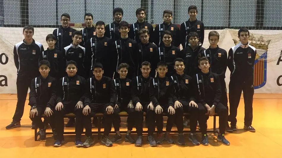 Foto 3 - Salamanca acoger&aacute; la fase final regional de balonmano masculino cadete