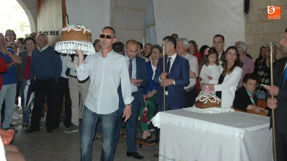 El lunes de aguas tendrá lugar la misa, el rosario y la tradicional subasta de roscas