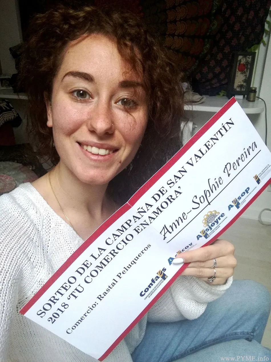 Foto 2 - Los ganadores de la campa&ntilde;a de San Valent&iacute;n de las asociaciones de Confaes disfrutan de sus...