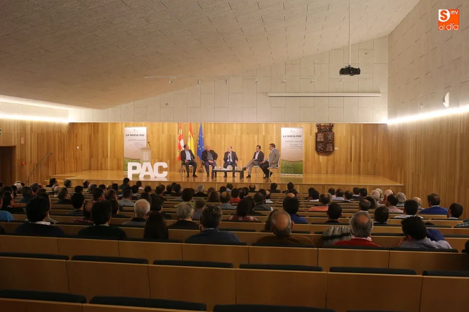 Foto 3 - La Consejer&iacute;a pedir&aacute; a la UE que declare a Salamanca libre de brucelosis bovina