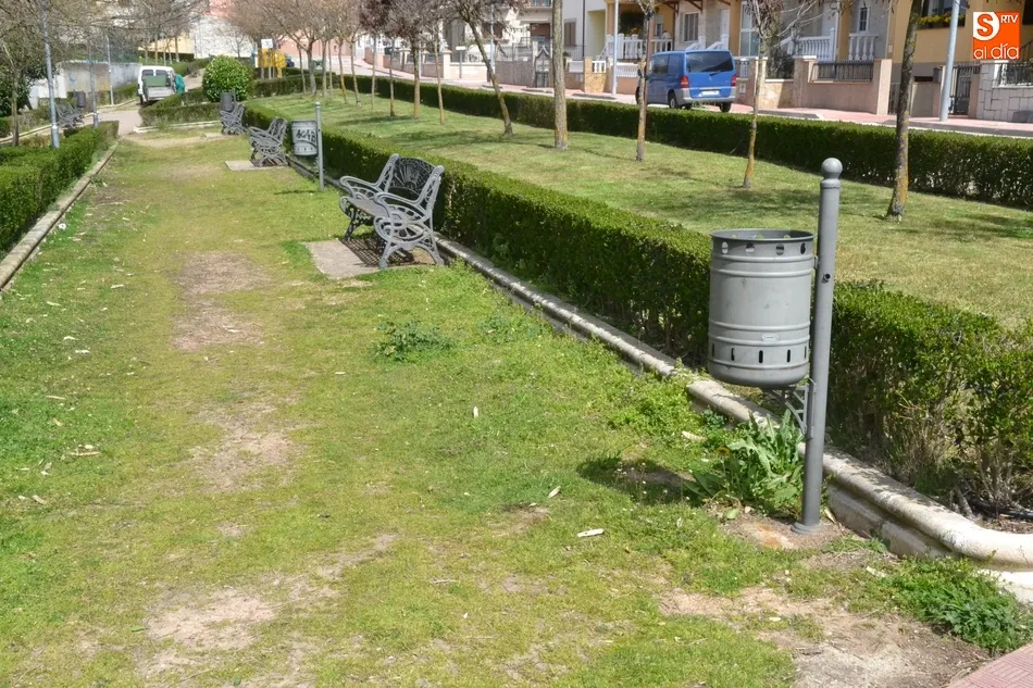 Foto 5 - La entrada a la Cuesta de las Higueras por la Pe&ntilde;a del Sastre vuelve a contar por fin con...
