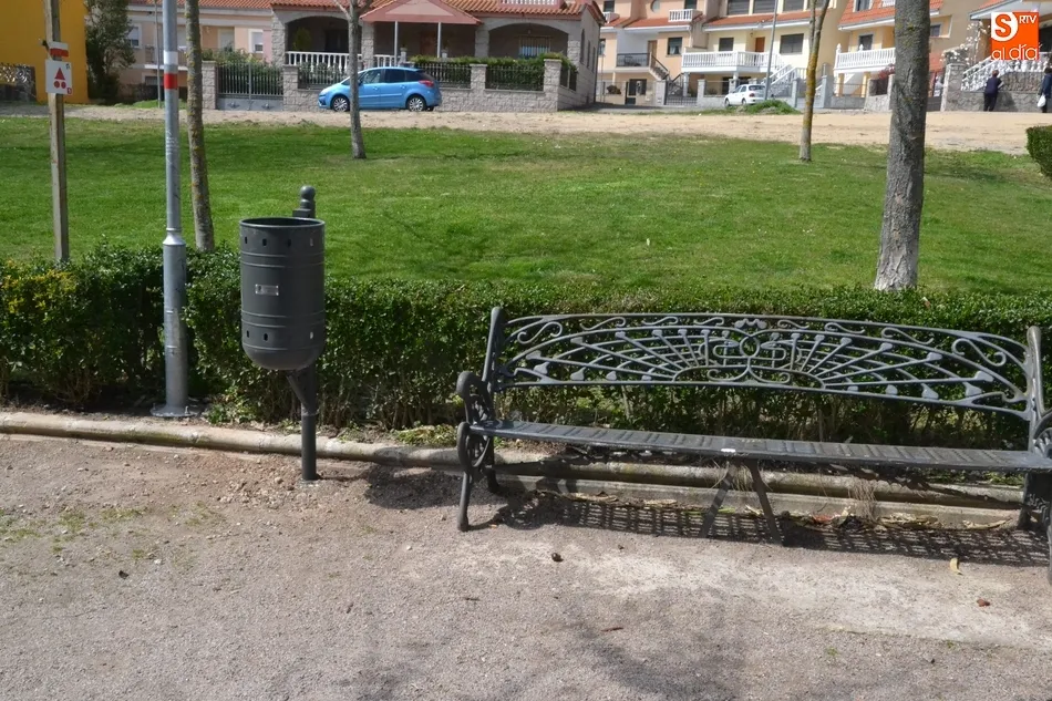 Foto 2 - La entrada a la Cuesta de las Higueras por la Pe&ntilde;a del Sastre vuelve a contar por fin con...