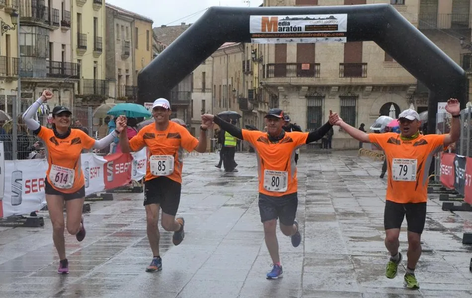 Concedida una subvención de 1.500€ a la Media Maratón, que ya ha cubierto las plazas...