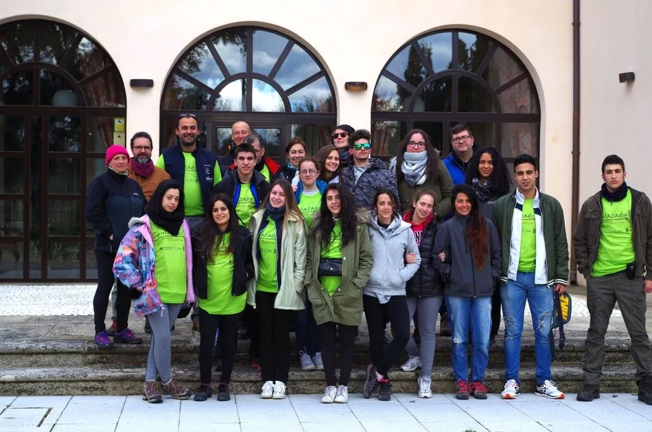 Foto 5 - El proyecto &lsquo;Enlazados&rsquo; realiza trabajos socioambientales en Tragunt&iacute;a  