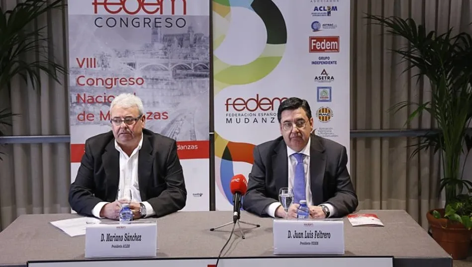 Juan Luis Feltrero (derecha), durante una rueda de prensa. Foto: Alejandro López