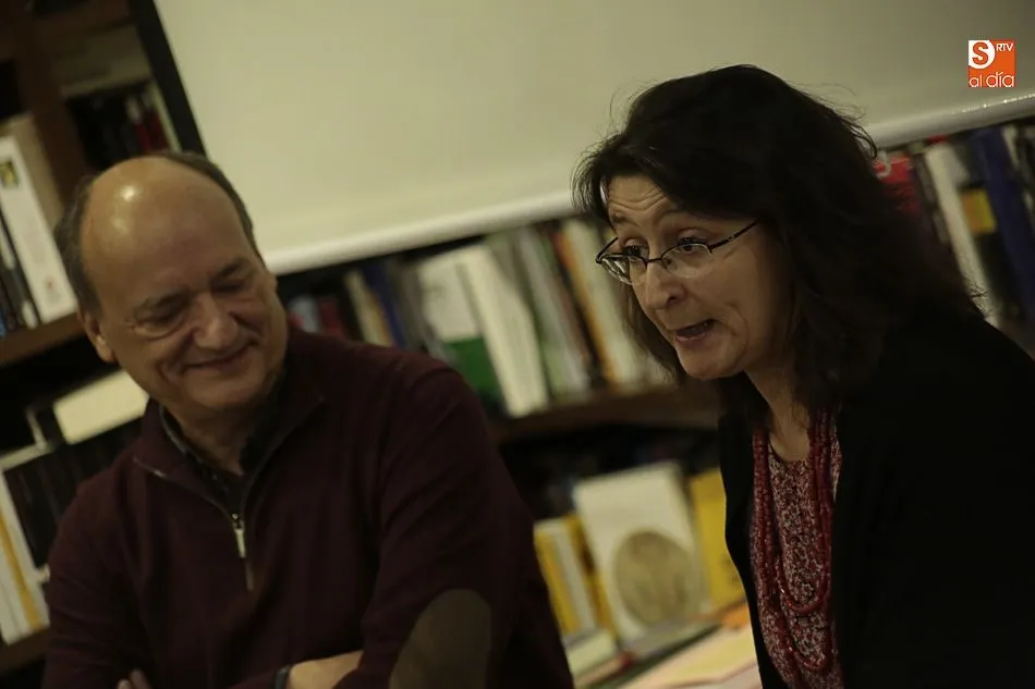 Foto 6 - Gustavo Mart&iacute;n Garzo, La ofrenda a la literatura