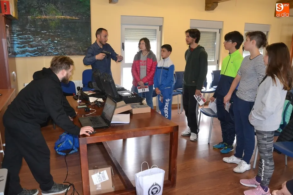 Foto 7 - Turno para las pr&aacute;cticas en el taller de eventos deportivos con motivo del D&iacute;a Mundial de la...