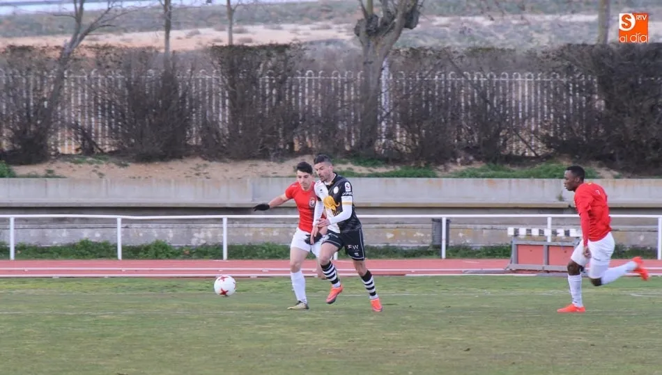 Unionistas-La Bañeza en directo aquí (FINAL, 3-1)