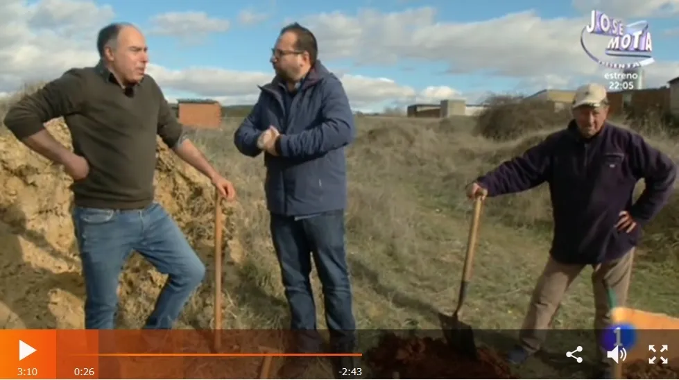 Aquí la Tierra, las filigranas más delicadas