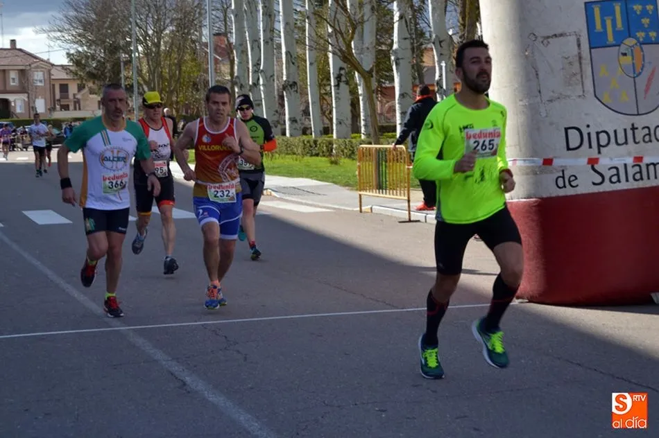 Foto 10 - Isabel Almaraz y Alejandro Codesal se llevan una victoria muy sabrosa en la Carrera del Hornazo de...