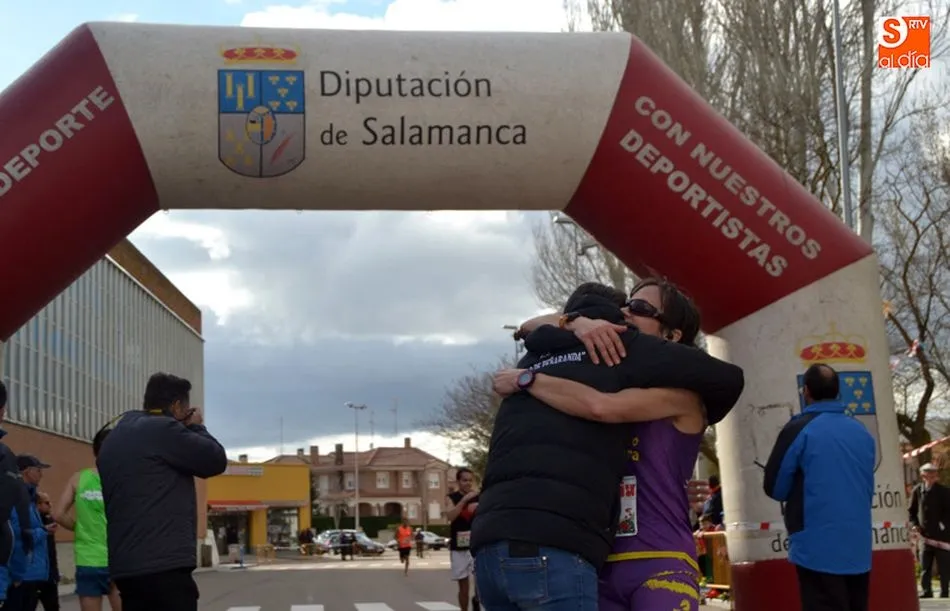 Foto 9 - Isabel Almaraz y Alejandro Codesal se llevan una victoria muy sabrosa en la Carrera del Hornazo de...