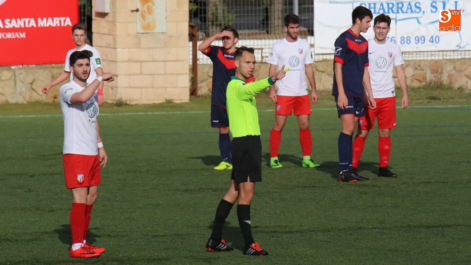 Foto 2 - El Bembibre derrota al Santa Marta en la Regional Juvenil y presiona a Unionistas, que empata en...
