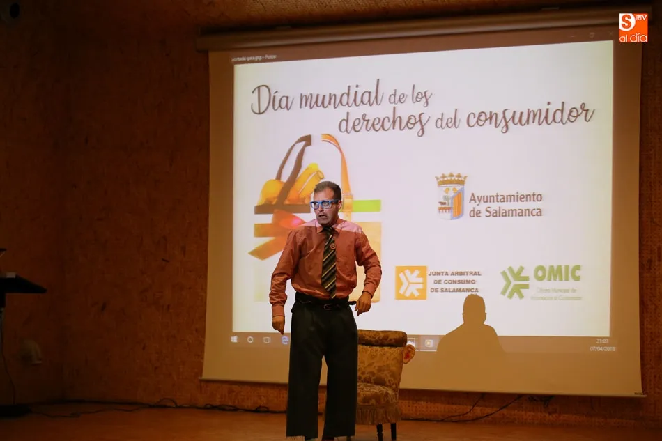 Foto 10 - Almudena Parres homenajea a los establecimientos adheridos a la Junta Arbitral de Consumo  