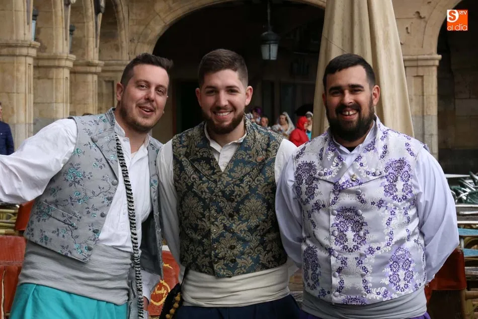 Foto 8 - Recepci&oacute;n de &lsquo;Fallers Pel Mon&rsquo; en el Ayuntamiento de Salamanca