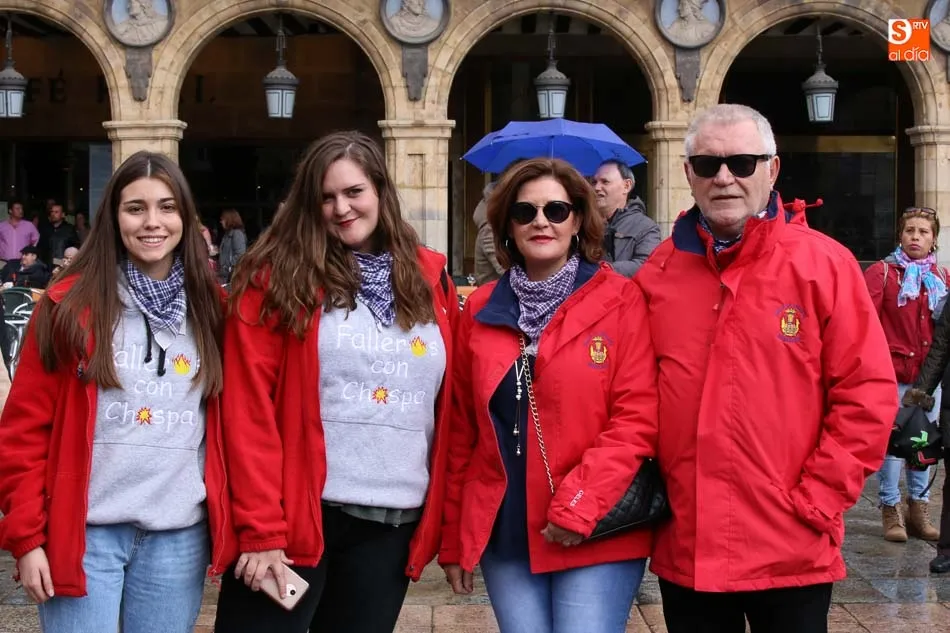 Foto 2 - Recepci&oacute;n de &lsquo;Fallers Pel Mon&rsquo; en el Ayuntamiento de Salamanca