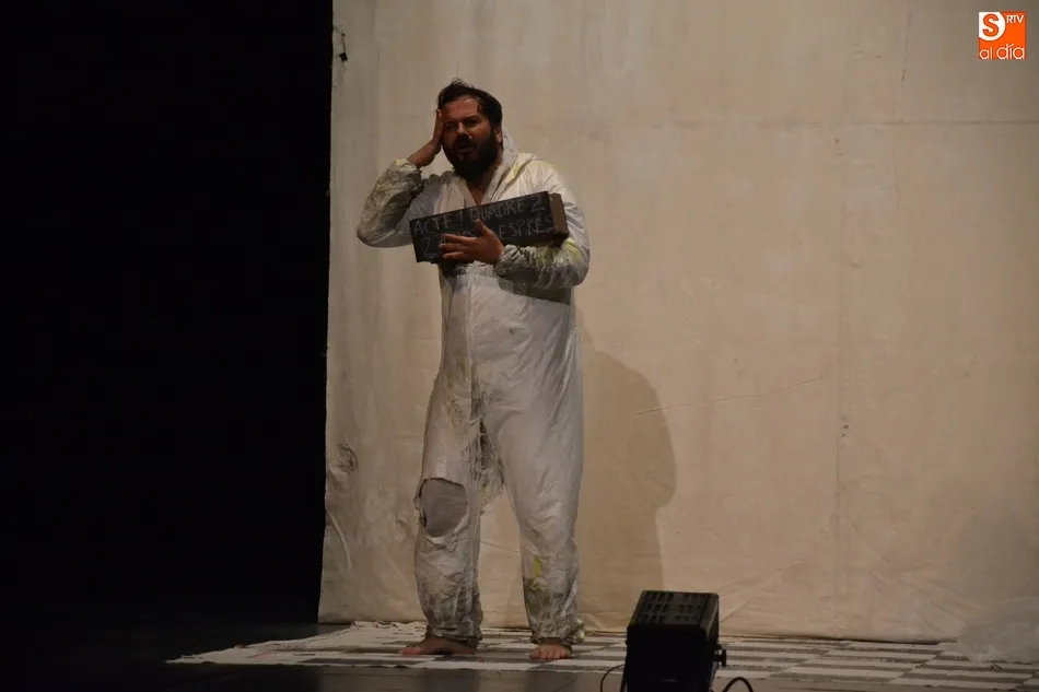 Foto 8 - Los mirobrigenses se adentran con una controvertida propuesta en el universo de Fernando Arrabal  