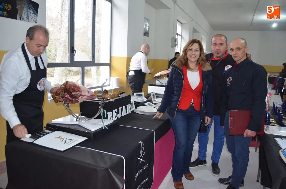 Foto 9 - Juan Antonio Barbero se hace con el premio al mejor cortador de jam&oacute;n  