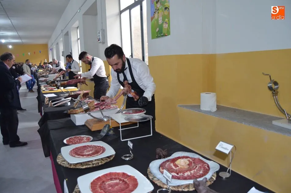 Foto 7 - Juan Antonio Barbero se hace con el premio al mejor cortador de jam&oacute;n  