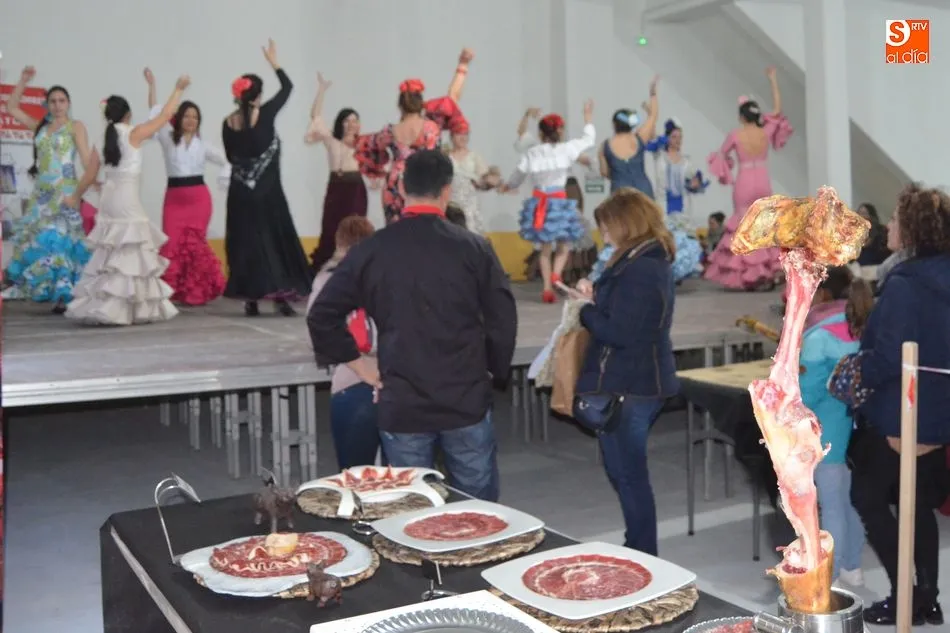 Foto 3 - Juan Antonio Barbero se hace con el premio al mejor cortador de jam&oacute;n  