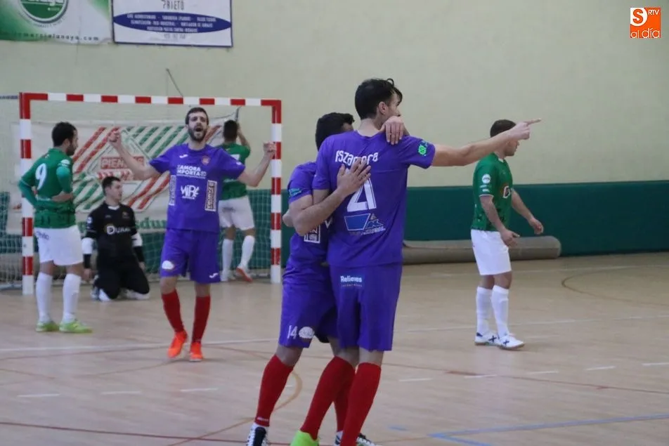 El FS Zamora se proclamó justo campeón de liga en Alba de Tormes