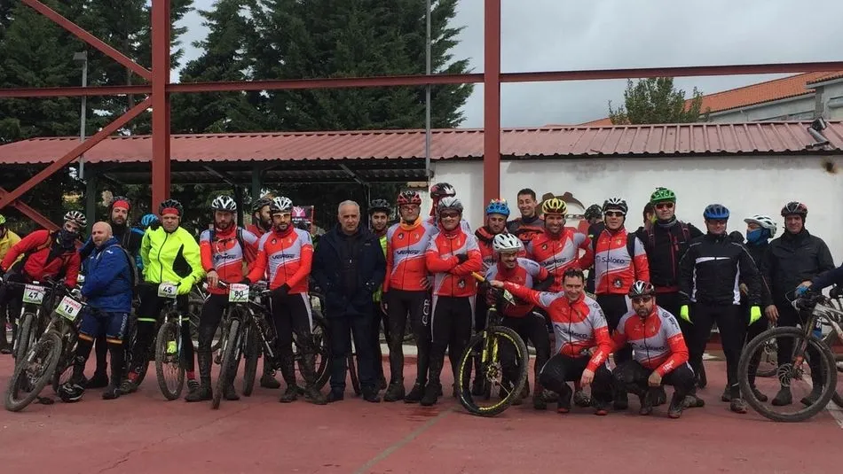Jesús María Ortiz acompañaba a los participantes en esta IV Marcha BTT de Barruecopardo
