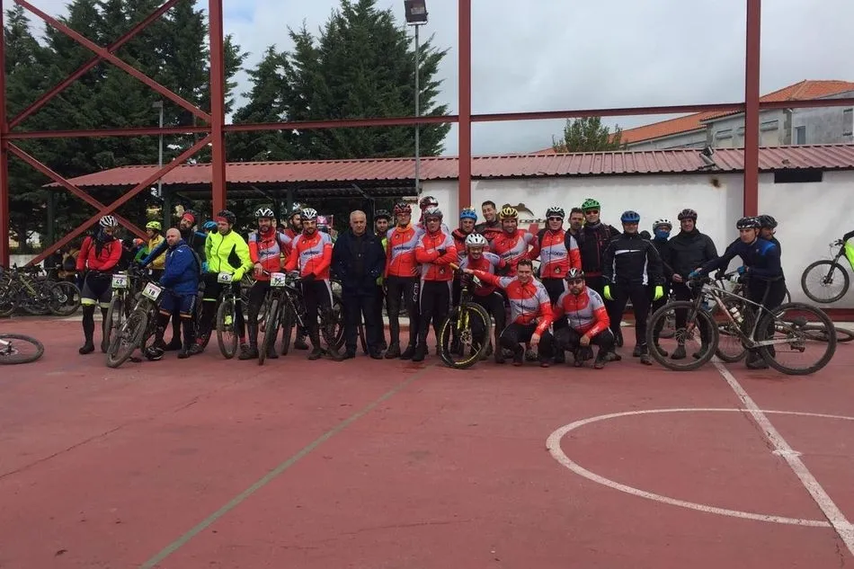 Foto 7 - Hasta 84 corredores, en la IV Marcha BTT de Barruecopardo  